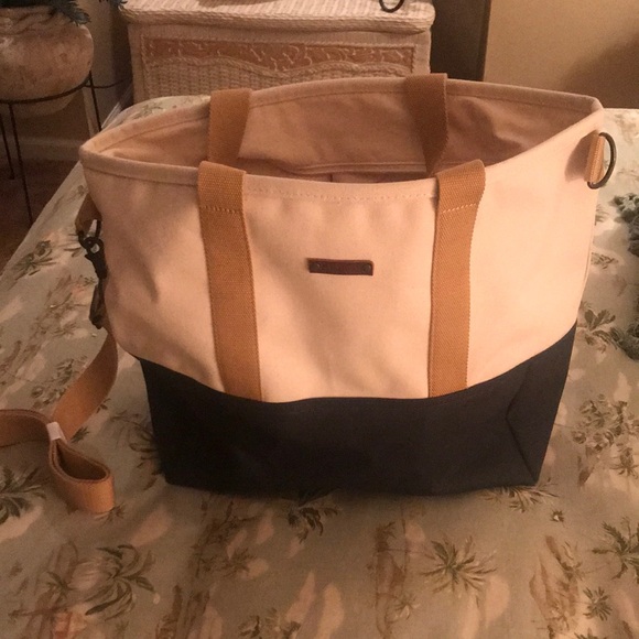 L L Bean Nor’easter canvas tote in classic Navy/Cream/ Canyon Khaki - Picture 1 of 5